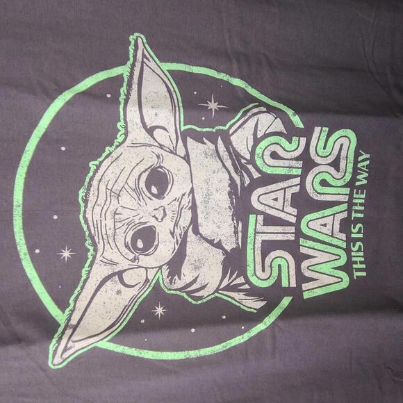 Star Wars Baby Yoda Graphic Tee - This Is The Way Size XL - Picture 3 of 4